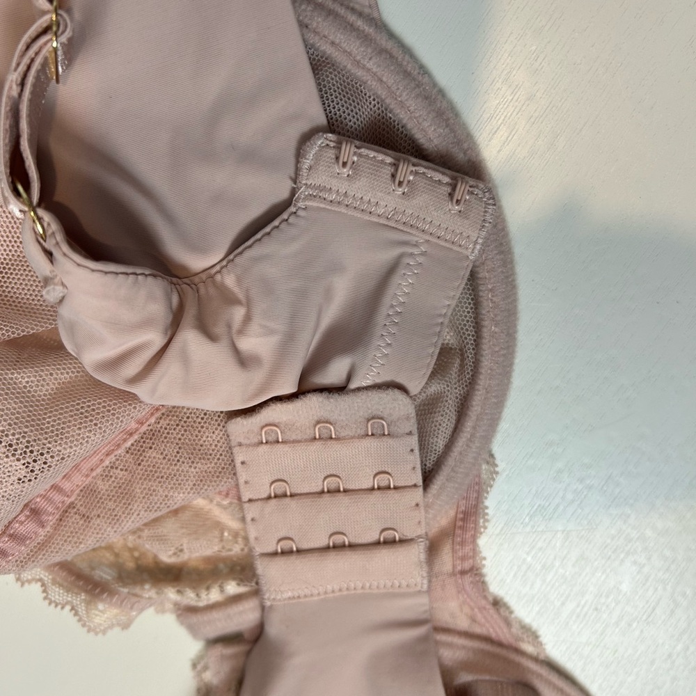 NWOT Natori Nude Bra - Picture 2 of 3